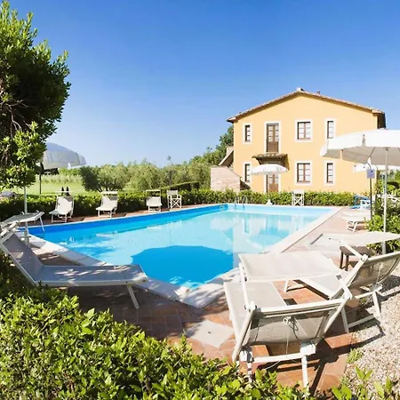 Isa-il Casale Di Donoratico, With Swimming-pool Aparthotel